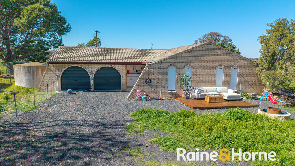 Click to view all images 169L Narromine Road Dubbo NSW 2830 - Image 2