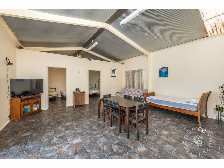Click to view all images 6709 Murraylands Road Punyelroo SA 5353 - Image 3