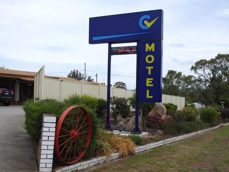 Click to view all images Motel business for sale in Warwick - Image 1