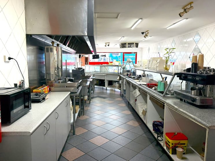 309 Urana Road Lavington NSW 2641 - Image 2