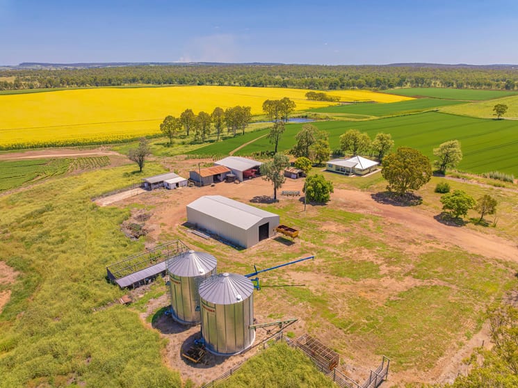 33 Remingtons Road Wooroonden QLD 4605 - Image 2