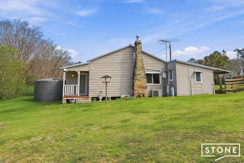 Click to view all images 2 Stannix Park Lane Wilberforce NSW 2756 - Image 2