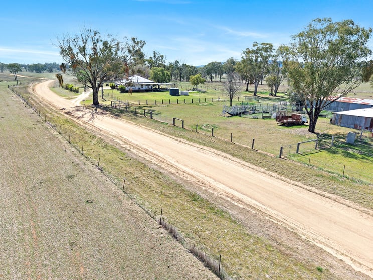94 Halls Lane Bukkulla NSW 2360 - Image 2