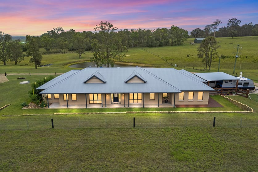Click to view all images 295 Bell Road Lower Belford NSW 2335 - Image 1