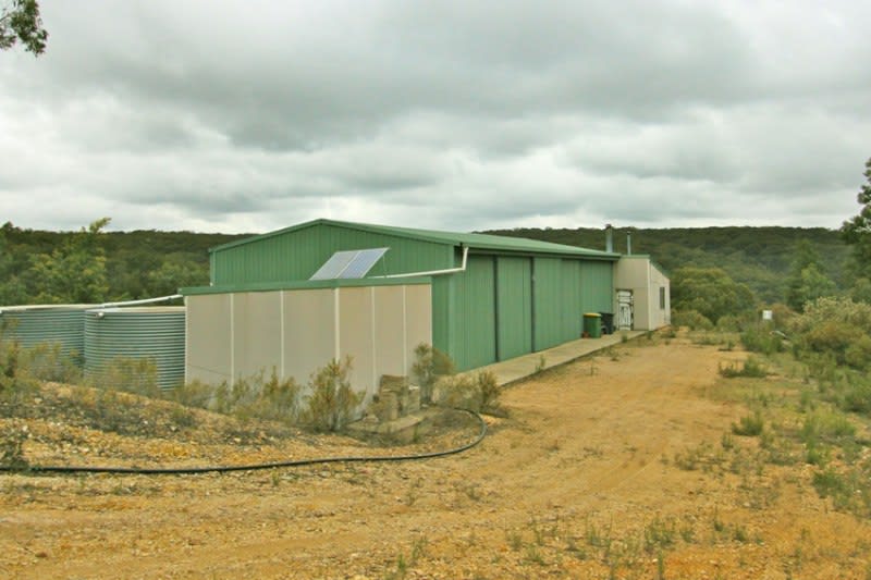 Click to view all images 1300 Green Gully Road Mudgee NSW 2850 - Image 2