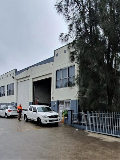 Factory, Warehouse & Industrial commercial property for lease at 1/15 GARTMORE AVE Bankstown NSW 2200