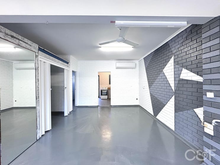 Shop & Retail commercial property for lease at Shop 3/31-35 Lloyd Avenue Chain Valley Bay NSW 2259
