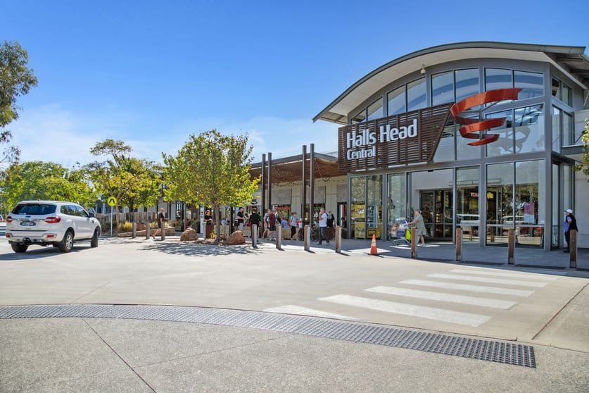 Shop & Retail commercial property for lease at 14 Guava Way Halls Head WA 6210