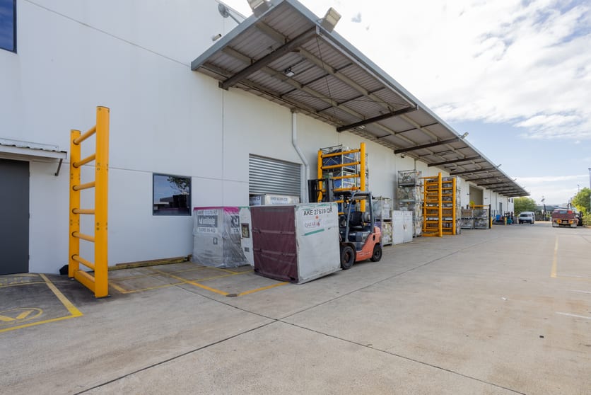 Factory, Warehouse & Industrial commercial property for lease at 25-27 Qantas Drive Brisbane Airport QLD 4008 Factory, Warehouse & Industrial commercial property for lease at 25-27 Qantas Drive Brisbane Airport QLD 4008