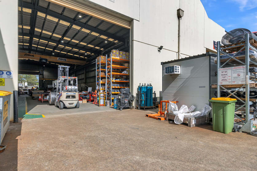 Factory, Warehouse & Industrial commercial property for lease at Unit 1/3 Pippita Close Beresfield NSW 2322 Factory, Warehouse & Industrial commercial property for lease at Unit 1/3 Pippita Close Beresfield NSW 2322