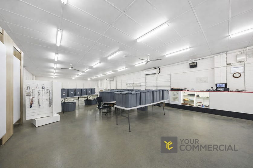 Showrooms / Bulky Goods commercial property for lease at 8/8 Railway Parade Geebung QLD 4034 Showrooms / Bulky Goods commercial property for lease at 8/8 Railway Parade Geebung QLD 4034