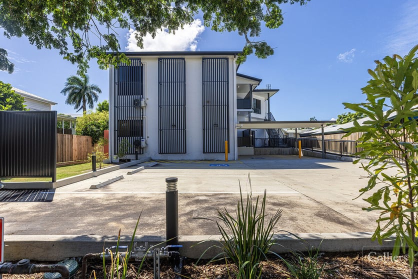 Medical / Consulting commercial property for lease at 5 Griffin Street & 5 Howard Street Mackay QLD 4740