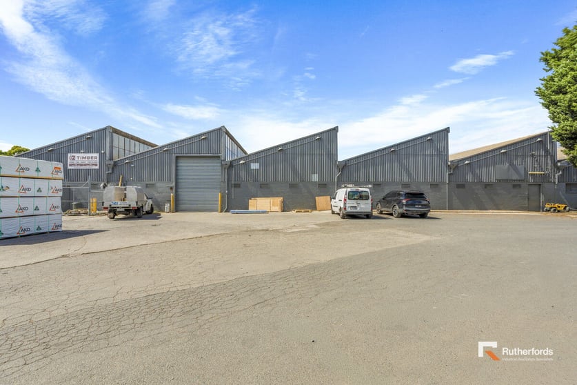 Factory, Warehouse & Industrial commercial property for lease at 31/350 Settlement Road Thomastown VIC 3074