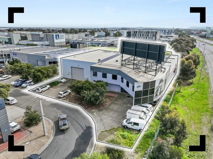 Factory, Warehouse & Industrial commercial property for lease at 20-22 Catalina Drive Tullamarine VIC 3043 Factory, Warehouse & Industrial commercial property for lease at 20-22 Catalina Drive Tullamarine VIC 3043