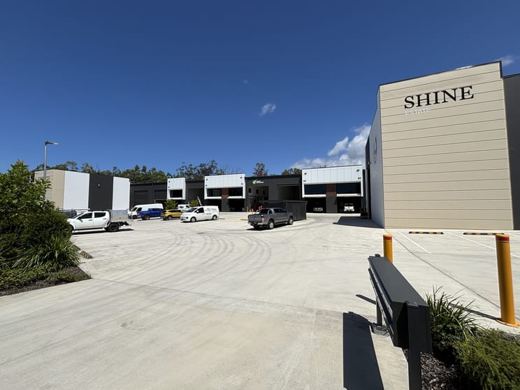 Showrooms / Bulky Goods commercial property for sale at 3/36-44 Daintree Drive Redland Bay QLD 4165 Showrooms / Bulky Goods commercial property for sale at 3/36-44 Daintree Drive Redland Bay QLD 4165