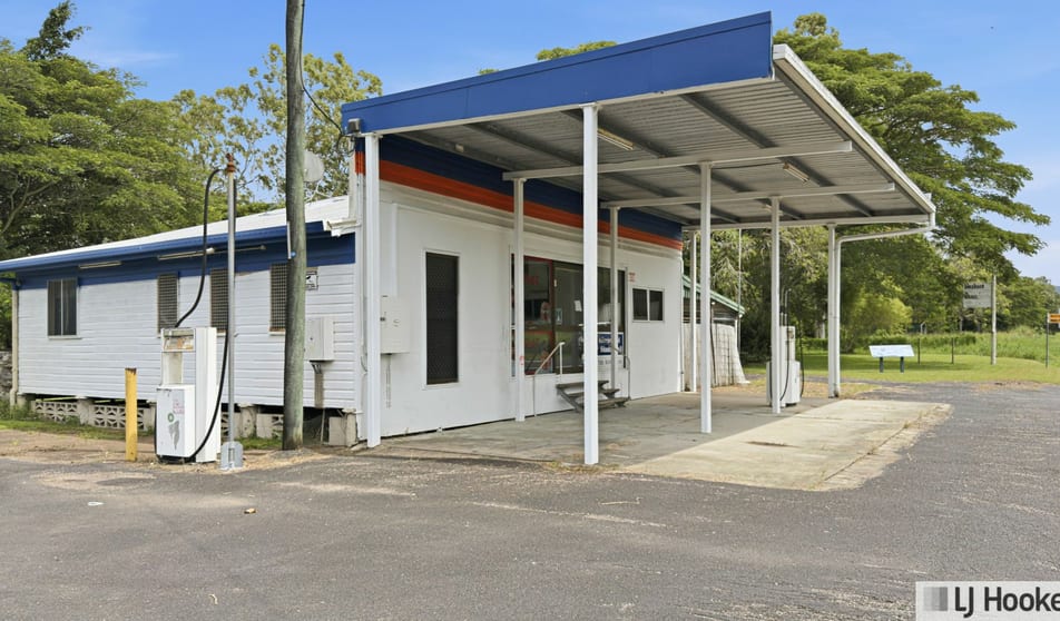Shop & Retail commercial property for sale at 56115 Bruce Highway Kennedy QLD 4816