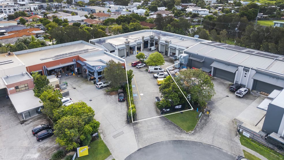 Factory, Warehouse & Industrial commercial property for sale at 16 Hawker Street Currumbin Waters QLD 4223 Factory, Warehouse & Industrial commercial property for sale at 16 Hawker Street Currumbin Waters QLD 4223