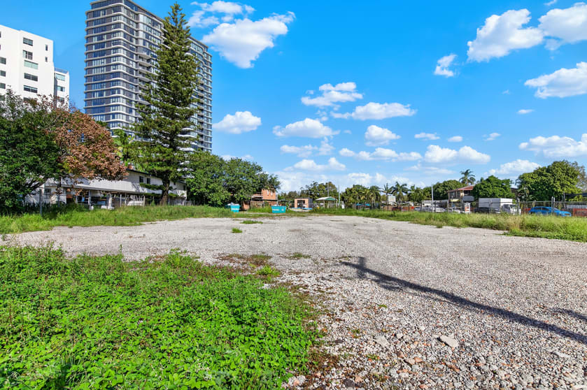 Shop & Retail commercial property for sale at 15-21 Frank Street Labrador QLD 4215