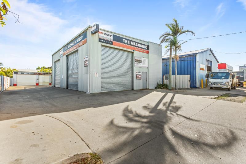 Factory, Warehouse & Industrial commercial property for sale at 155 Farm Street Kawana QLD 4701 Factory, Warehouse & Industrial commercial property for sale at 155 Farm Street Kawana QLD 4701