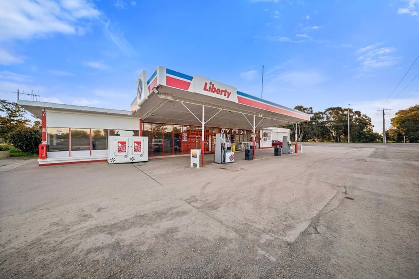 Other commercial property for sale at 3221 Goulburn Valley Highway Numurkah VIC 3636 Other commercial property for sale at 3221 Goulburn Valley Highway Numurkah VIC 3636