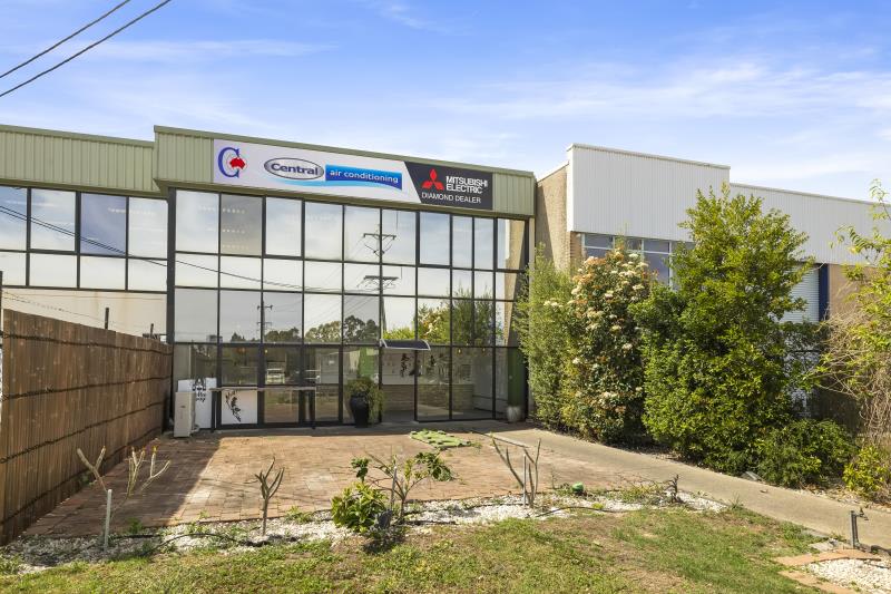 Shop & Retail commercial property for sale at Unit 16/8-12 Deadman Road Moorebank NSW 2170