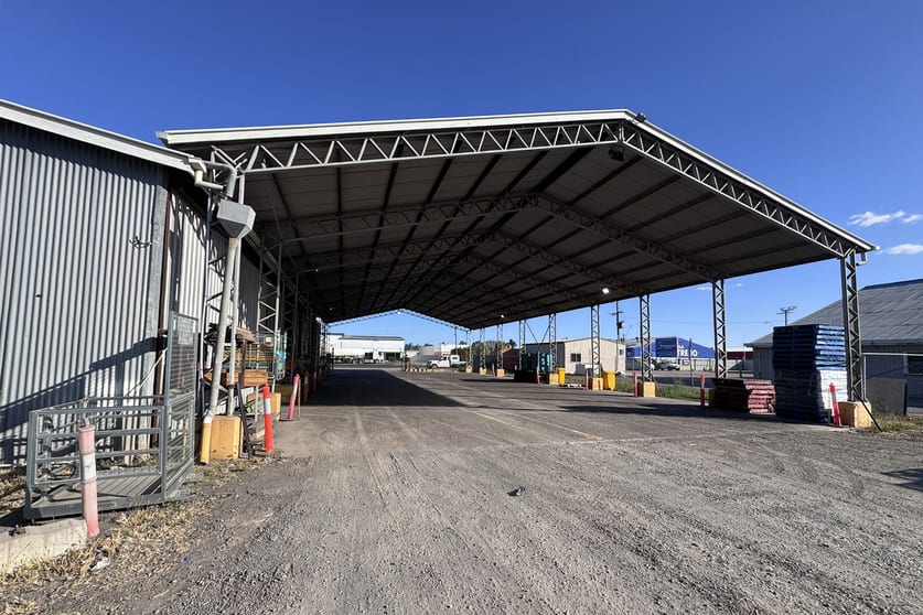 Factory, Warehouse & Industrial commercial property for sale at 29-31 Dawson Highway Biloela QLD 4715