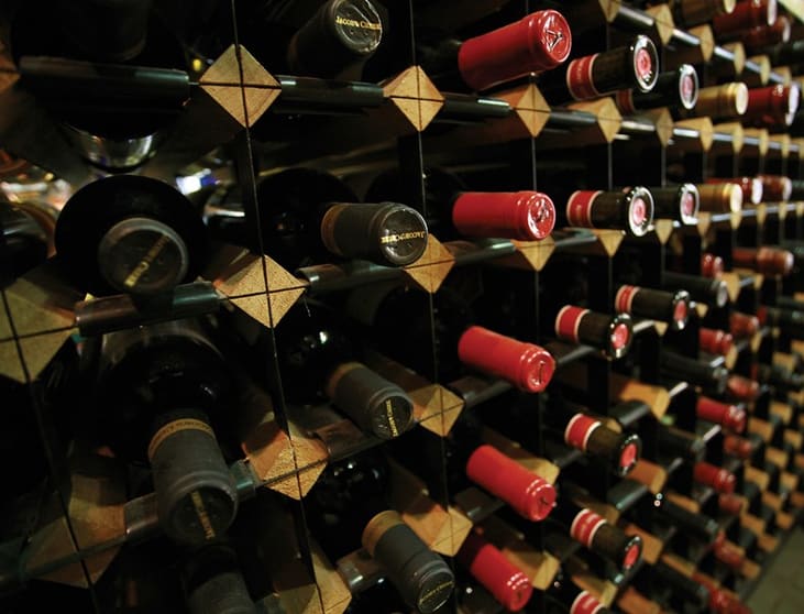 Bottle shop BE-0725 Bottle shop BE-0725