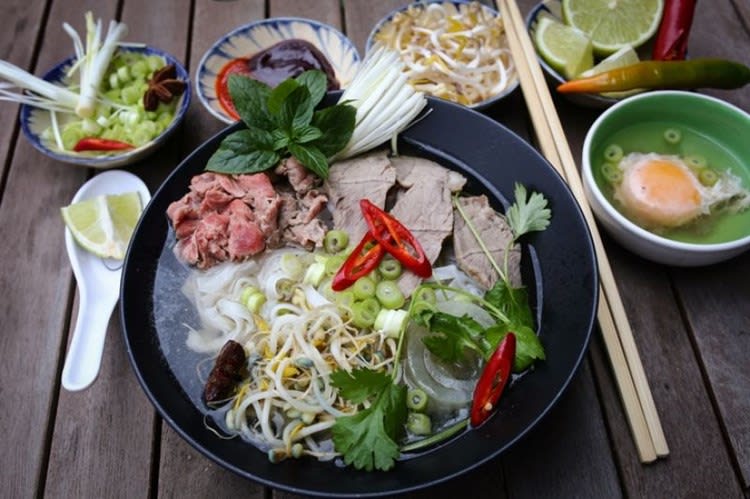 Restaurant  Tkg $14000pw*Box Hill*Secure lease*Estd 18 years(1711141)