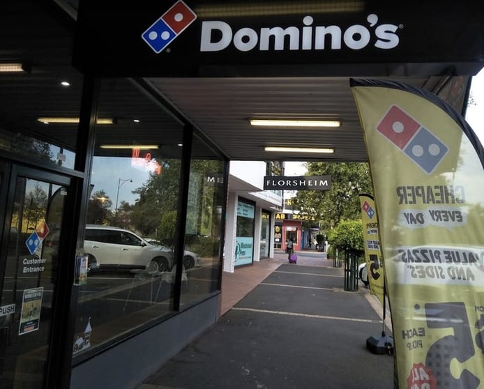 Domino's Franchise Business For Sale!Making $110k a month!low Rent!$$$