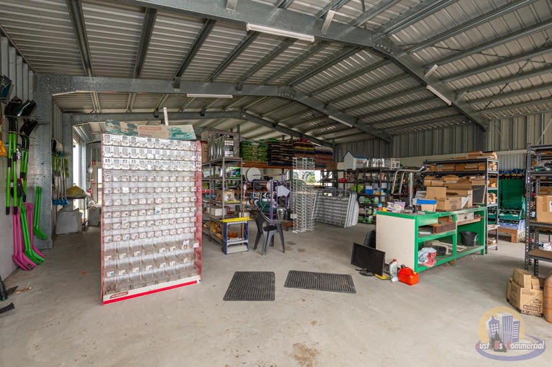 Thriving Business opportunity at Rosedale. (Freehold including Businesses) Thriving Business opportunity at Rosedale. (Freehold including Businesses)