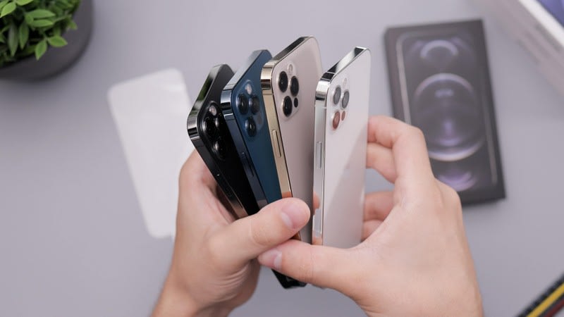 Rare opportunity - Busy Mobile Accessories Shop with Cheap rent near Boxhill [2311101]