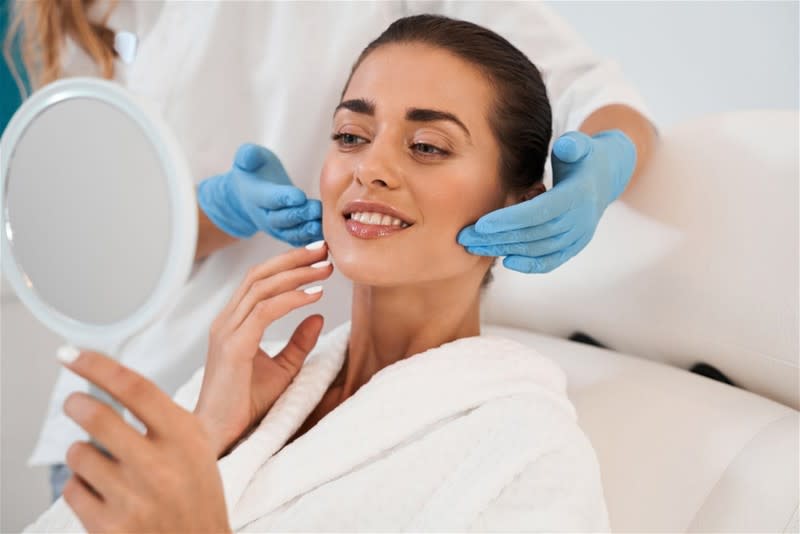 Five Days Beauty Clinic in Melbourne's East Ref: 12367 Five Days Beauty Clinic in Melbourne's East Ref: 12367