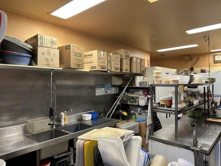 Established Thai Restaurant for sale in desirable location!
