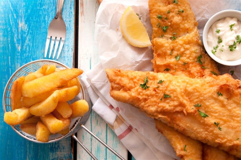 Busy Six Days Fish And Chips Shop in Melbourne's North  Ref: 10464