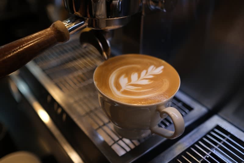 Cafe w Retail Component - Anchor Shopping Centre Tenant
$255,000 WIWO