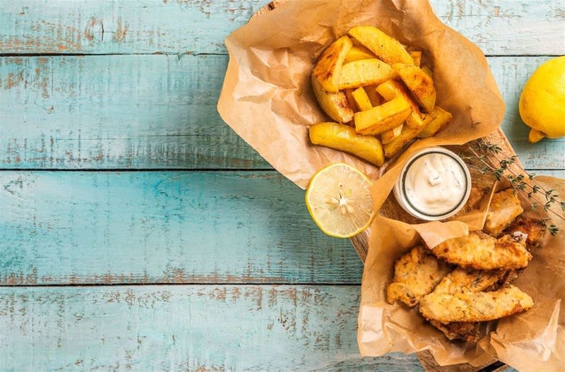 Popular Fish & Chippery Popular Fish & Chippery
