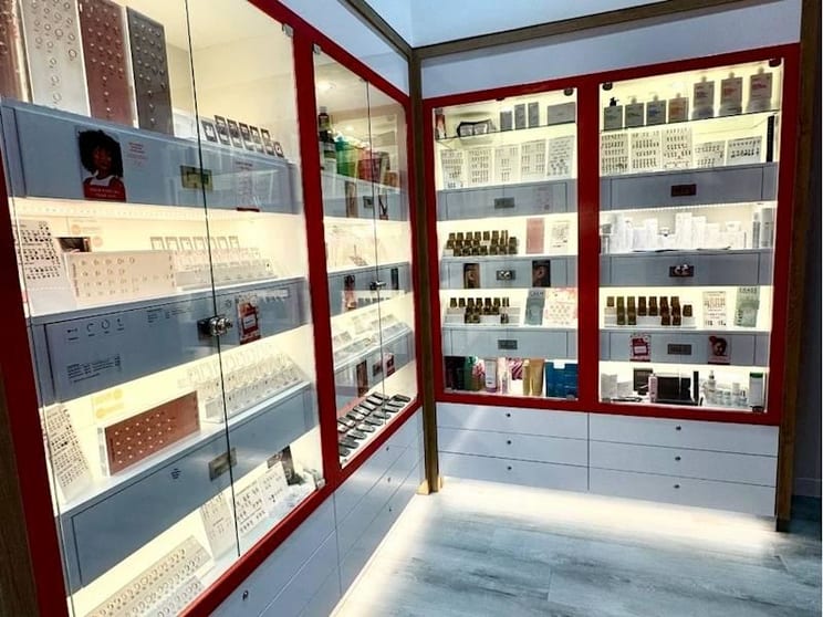 Profitable Beauty Salon - Macarthur Square Sydney Profitable Beauty Salon - Macarthur Square Sydney