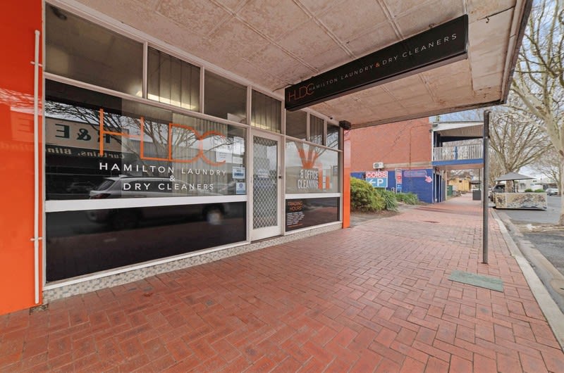 Commercial Building for sale with Dry Cleaner business walk-in walk-out!