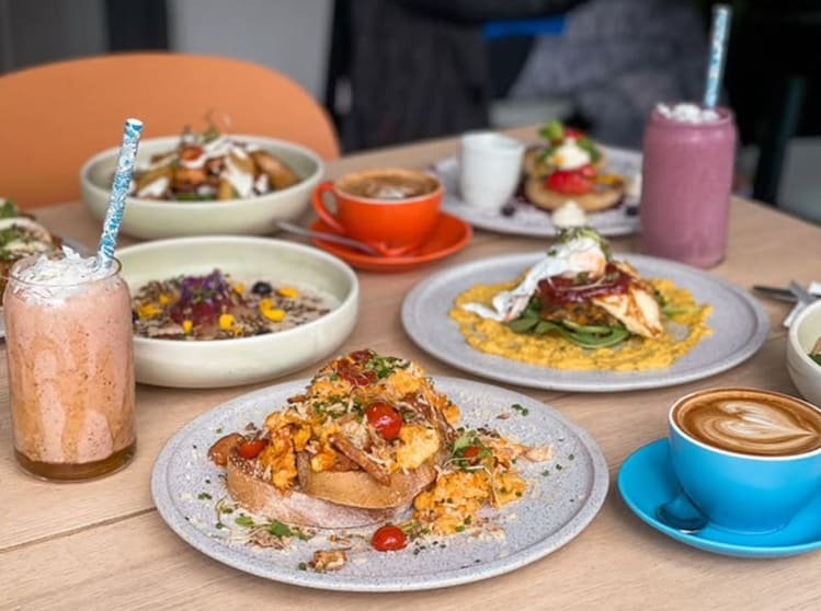 Bayside Hospitality Gem Ready for Its Next Chapter Bayside Hospitality Gem Ready for Its Next Chapter