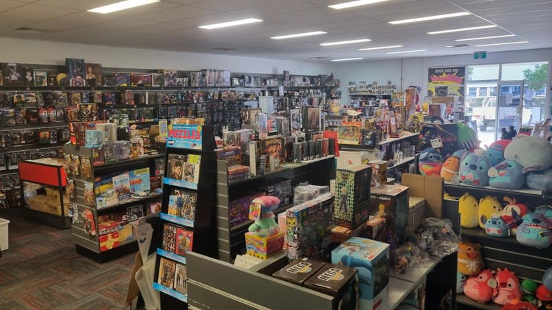 Comic Book Heroes - (2 Retail Shops Westfield Mt Gravatt and Virginia)