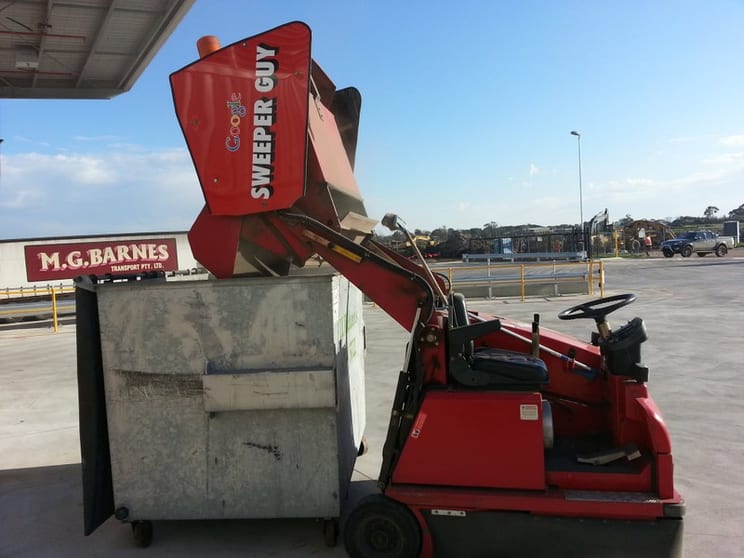 Warehouse Sweeping and Scrubbing Warehouse Sweeping and Scrubbing