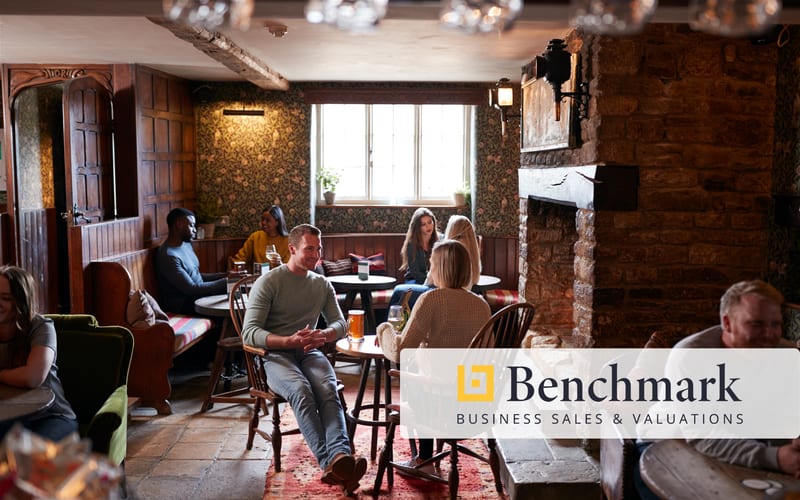 Iconic Pub in the Heart of the South West Iconic Pub in the Heart of the South West