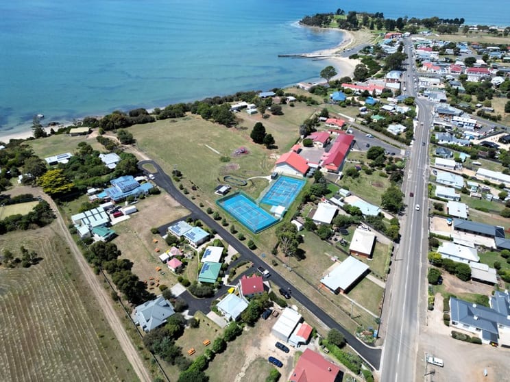 Unique Tasmanian East Coast Accommodation Estate