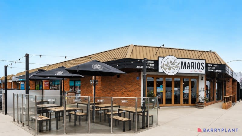 Profitable Waterfront Restaurant  High-End Hospitality Venue