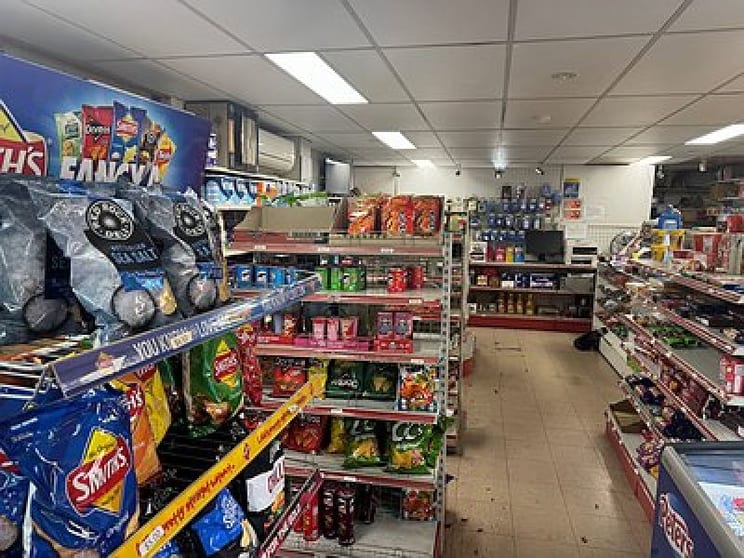 Ref: 3124, Convenience Store, City Fringe Ref: 3124, Convenience Store, City Fringe