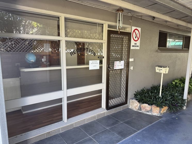 Mid NSW Coastal City - Freehold Motel and Workers' Hostel - Renovation Dream - 1950MF Mid NSW Coastal City - Freehold Motel and Workers' Hostel - Renovation Dream - 1950MF