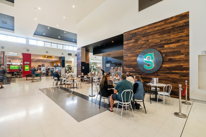 Exceptional Café Opportunity in a Sought-After Coastal Region Exceptional Café Opportunity in a Sought-After Coastal Region