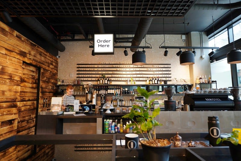 Well-Known Specialty Café in Boronia  average $11,000 Weekly Takings + Liquor License + 3 Bedroom Residence [2607202]
