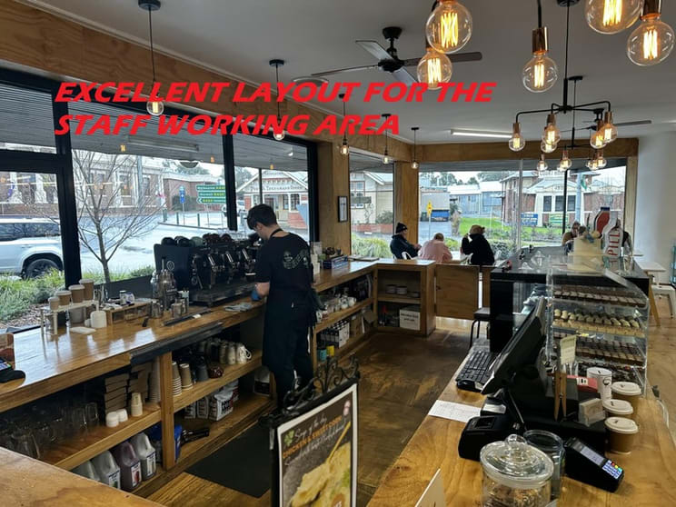 This corner cafe is big, bright and located with very high exposure. This corner cafe is big, bright and located with very high exposure.