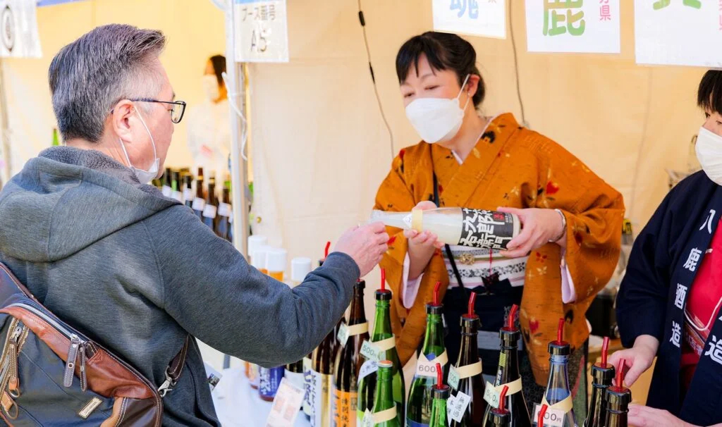 "Sidewalk Drinking Space"
